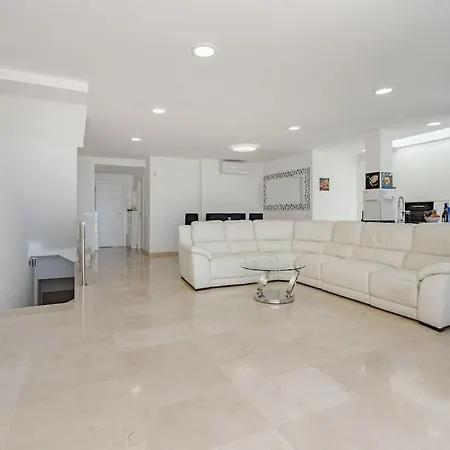 Townhouse Park Paraiso Villa *