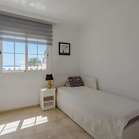 Townhouse Park Paraiso *
